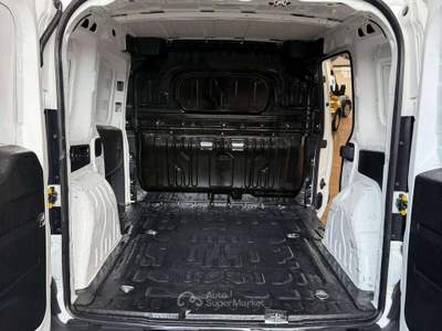 Fiat Doblò 1.6mjt FURGONE Bianco usata Salerno