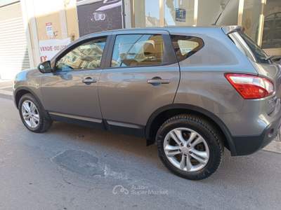 Nissan Qashqai DPF Acenta Grigio usata Corato