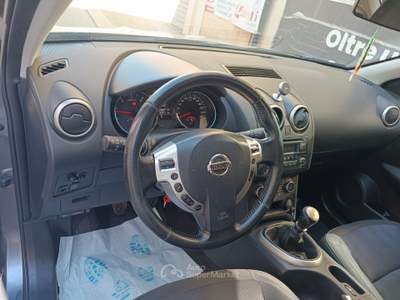 Nissan Qashqai DPF Acenta Grigio usata Corato