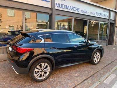 Infiniti QX30 2.2d Premium Tech 4x4 DCT Nero usata Como