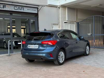 Ford Focus automatico Business Co-Pilot Grigio usata SANTERAMO IN COLLE