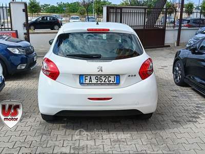 Peugeot 208 1.4 HDI -PREZZO PROMO! Bianco usata Bisceglie