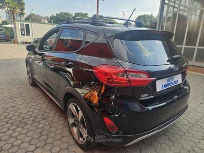 Ford Fiesta Fiesta  ACTIVE 5p  1.5 ecoblue (tdci) Titanium 8 Nero usata Milano