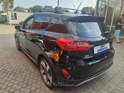 Ford Fiesta Fiesta  ACTIVE 5p  1.5 ecoblue (tdci) Titanium 8 Nero usata Milano