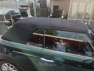 MINI Cooper Mini IV F57 2016 Cabrio 1.5 Hype Verde usata Milano