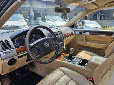 Volkswagen Touareg 2.5 TDI  4X4 Nero usata Torino