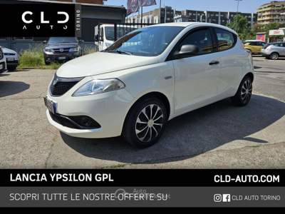 Lancia Ypsilon Ypsilon 1.2 Elefantino Blu ecochic Gpl 69cv my19 Bianco usata Torino