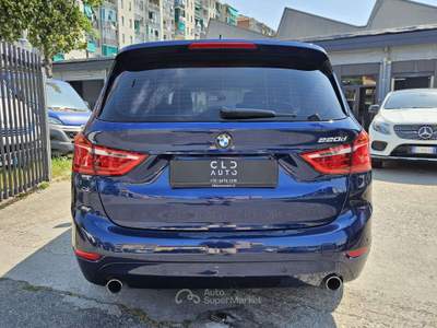 BMW Serie 2 Gran Tourer 220d 220 220d Gran Tourer Automatica 7Posti Blu/Azzurro usata Torino