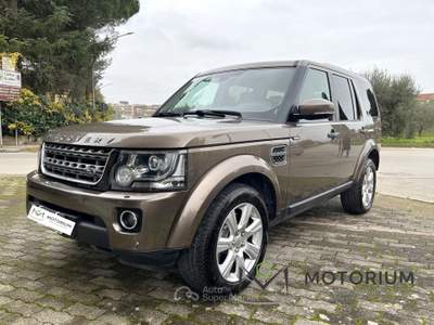 Land Rover Discovery 3.0 SDV6 255CV Oro usata San Giorgio del Sannio