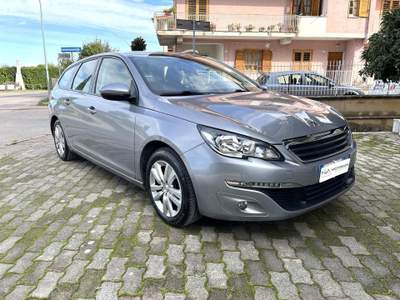 Peugeot 308 BlueHDi 120 S&amp;S SW Business Grigio usata San Giorgio del Sannio