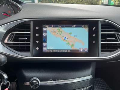 Peugeot 308 BlueHDi 120 S&amp;S SW Business Grigio usata San Giorgio del Sannio