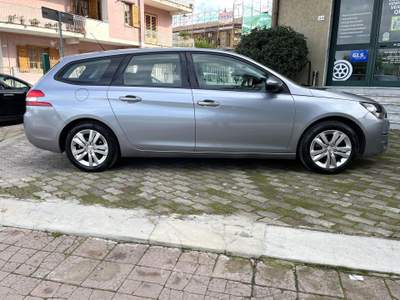Peugeot 308 BlueHDi 120 S&amp;S SW Business Grigio usata San Giorgio del Sannio