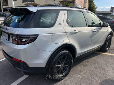 Land Rover Discovery Sport Discovery Sport 2.0 eD4 163 CV 2WD SE Argento usata Velletri