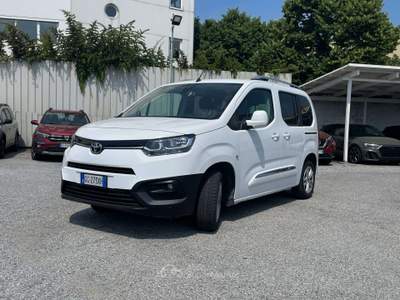 Toyota Proace Verso 1.2 Executive 110CV / IN PRONTA CONSEGNA Bianco usata TORINO