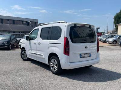 Toyota Proace Verso 1.2 Executive 110CV / IN PRONTA CONSEGNA Bianco usata TORINO