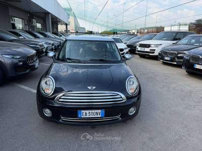 MINI Cooper Clubman 1.6 82000 KM Nero usata Lallio