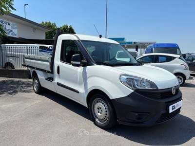 Fiat Doblò Work up  3 posti 1.6 MJT 105 cv cassone euro6 Bianco usata Cazzago San Martino