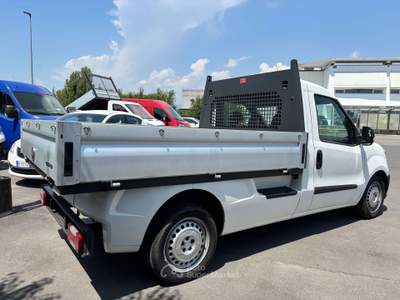 Fiat Doblò Work up  3 posti 1.6 MJT 105 cv cassone euro6 Bianco usata Cazzago San Martino
