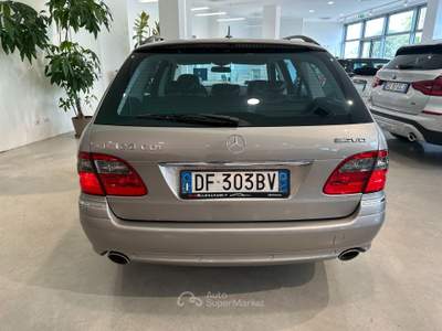 Mercedes-Benz Classe E E 320 CDI V6 cat S.W. 4Matic Classic Grigio usata Ferrara