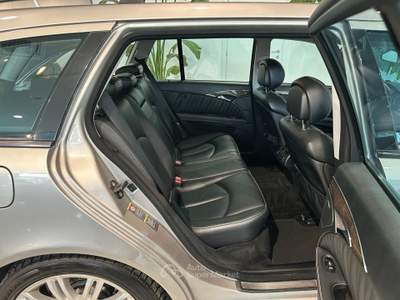 Mercedes-Benz Classe E E 320 CDI V6 cat S.W. 4Matic Classic Grigio usata Ferrara
