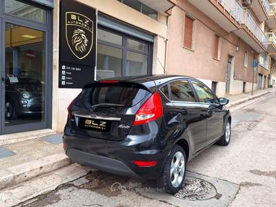 Ford Fiesta 5p. Titanium Nero usata Castellana Grotte