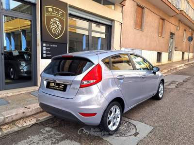 Ford Fiesta 5 porte Titanium Lilla usata Castellana Grotte