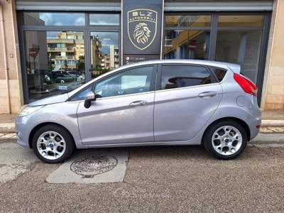 Ford Fiesta 5 porte Titanium Lilla usata Castellana Grotte