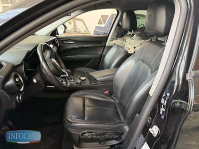 Alfa Romeo Stelvio 2.2 Turbodiesel 210 CV AT8 Q4 Business Motore Fuso Nero usata Este