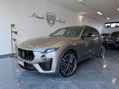 Maserati Levante 3.8 V8 Trofeo 580cv auto Spettacolare Uniprop Grigio usata Giugliano in Campania