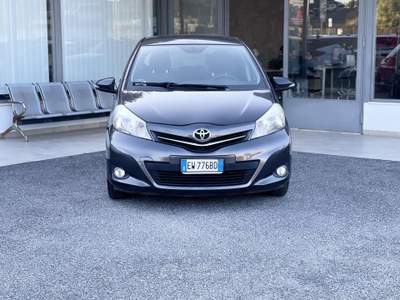 Toyota Yaris Benzina 69CV E5 Neo - 2014 Grigio usata Roma