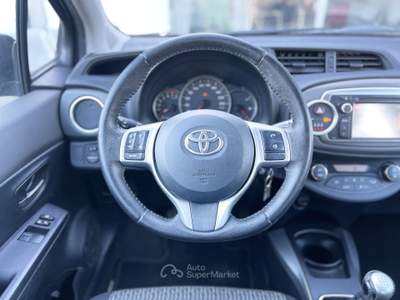 Toyota Yaris Benzina 69CV E5 Neo - 2014 Grigio usata Roma