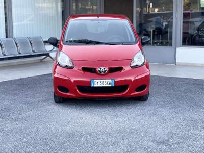 Toyota Aygo 1.0 Benzina 68CV E4 Neo - 2009 Rosso usata Roma