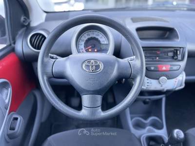 Toyota Aygo 1.0 Benzina 68CV E4 Neo - 2009 Rosso usata Roma