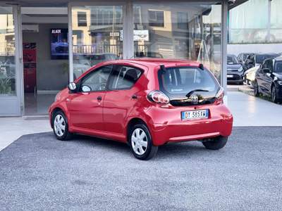 Toyota Aygo 1.0 Benzina 68CV E4 Neo - 2009 Rosso usata Roma
