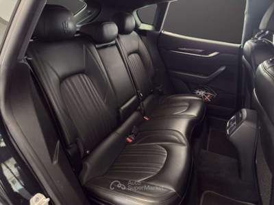 Maserati Levante MHEV 330 CV AWD Executive Prezzo reale Nero usata Este