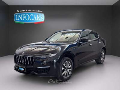 Maserati Levante MHEV 330 CV AWD Executive Prezzo reale Nero usata Este