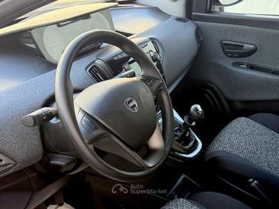 Lancia Ypsilon 5 porte S&S Hybrid Silver Plus Blu/Azzurro usata Roma