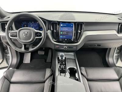 Volvo XC60 XC60 T6 PLUG IN RECHARGE PHEV PLUS DARK AWD AUT Grigio usata Bassano del Grappa