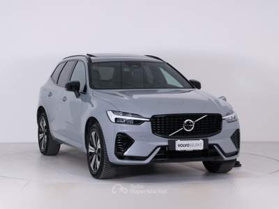 Volvo XC60 XC60 T6 PLUG IN RECHARGE PHEV PLUS DARK AWD AUT Grigio usata Bassano del Grappa