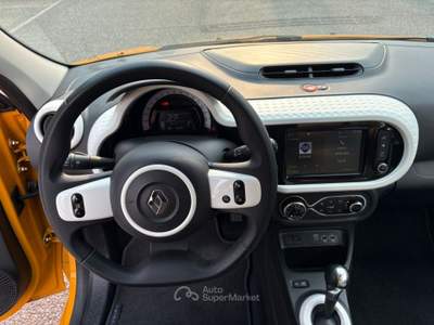 Renault Twingo 22KWH EQUILIBRE Giallo usata TREVIGLIO