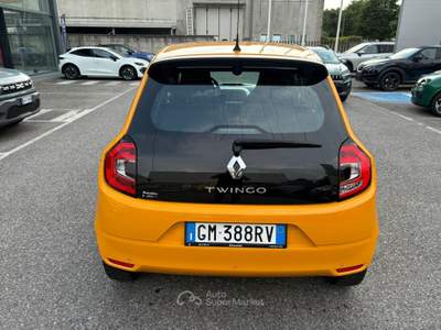 Renault Twingo 22KWH EQUILIBRE Giallo usata TREVIGLIO