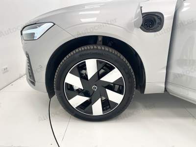 Volvo XC60 PLUG IN  ULTRA DARK AWD AUT **SOSPENSIONI PNEUMATICHE E  SEDILI VENTILATI** Argento usata Bassano del Grappa