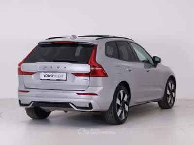 Volvo XC60 PLUG IN  ULTRA DARK AWD AUT **SOSPENSIONI PNEUMATICHE E  SEDILI VENTILATI** Argento usata Bassano del Grappa