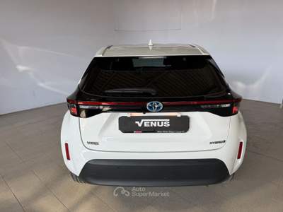 Toyota Yaris Cross Yaris Cross 1.5h Business fwd 116cv e-cvt Bianco usata Monza