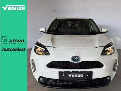 Toyota Yaris Cross Yaris Cross 1.5h Business fwd 116cv e-cvt Bianco usata Monza