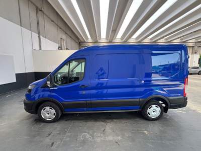 Ford Transit 310 L2H2 Trend 2.0 Eco 130 cv Blu/Azzurro usata Milano
