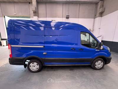 Ford Transit 310 L2H2 Trend 2.0 Eco 130 cv Blu/Azzurro usata Milano