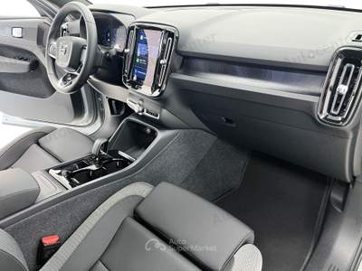 Volvo C40 SINGLE MOTOR EXTENDED RANGE CORE RWD Grigio usata Bassano del Grappa
