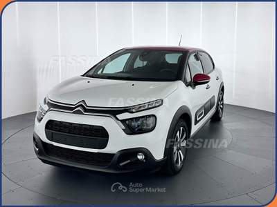 Citroen C3 C3 1.2 puretech Shine s&s 83cv Bianco usata Milano