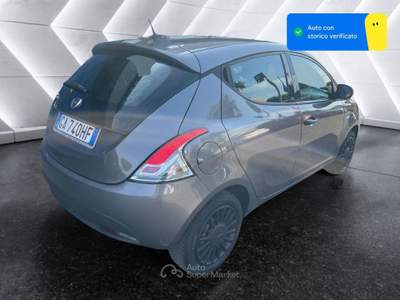 Lancia Ypsilon Lancia Ypsilon 1.2 69 CV 5 porte S&S Elefantino Blu Grigio usata Gerenzano